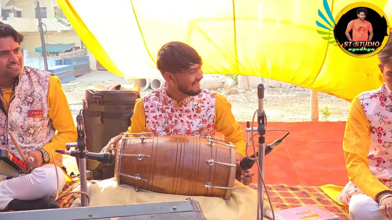 🙏(भोले बाबा न्यू गीत) (तेरी डमरू की धुन सुन के मैं काशी नगरी से आई हूं)(शंकर भगवान नए गाने #वीडियो#🙏