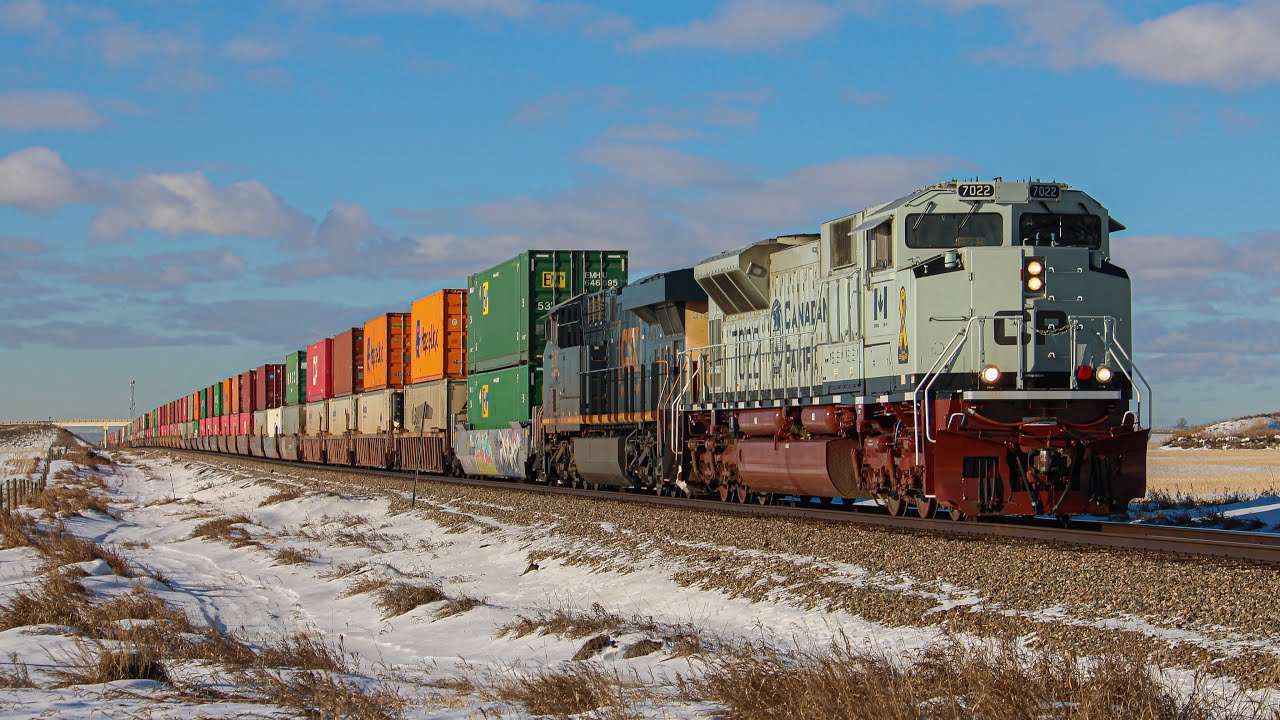 Rare!!! CP 7022 Leading w/CSX!!! CP 7022, CSXT 3161 and CP 9828 lead CP 118 East at Indus, Alberta