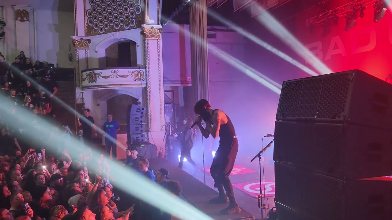Bad Omens - Death Of Piece Of Mind *LIVE*