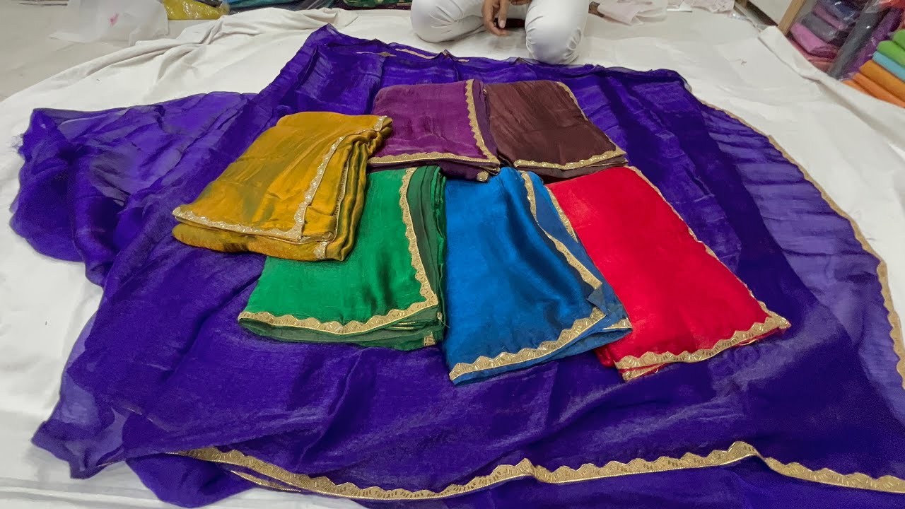 130/-‼️wholesale Designer Fancy sarees in chickpet Bangalore😍single saree courier available