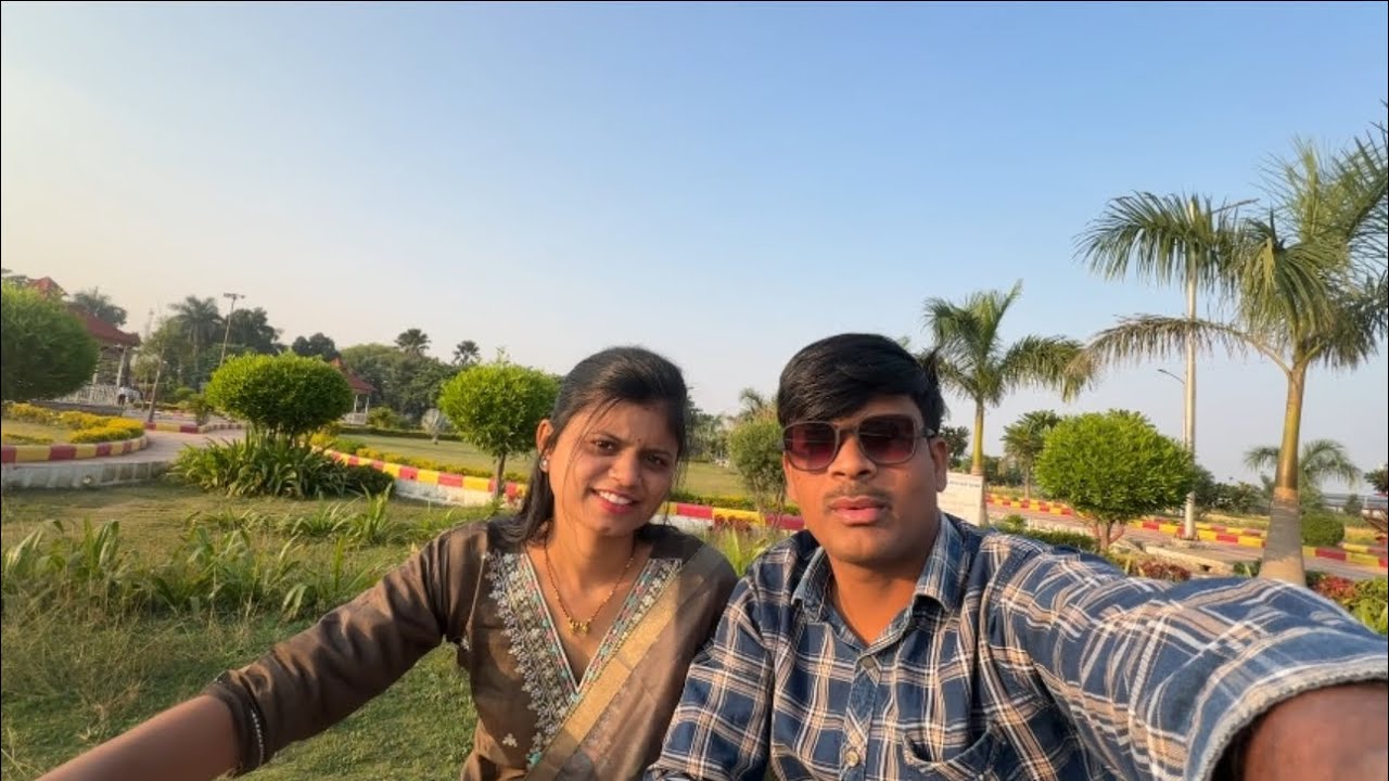 Kitani sari mithaai li aaj humne @Harrycoolvlogs #parmatmaekashram #moudaashram