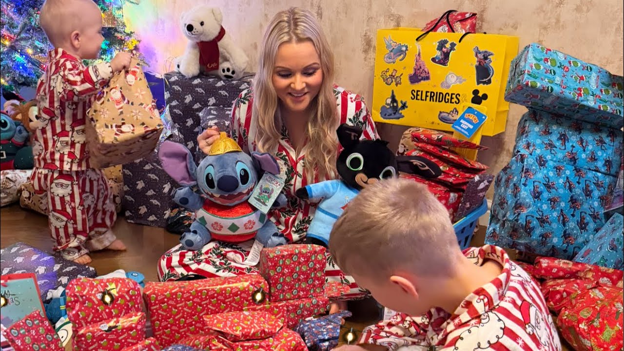 Christmas Day! SANTA'S BEEN! Toys.. Merry Christmas!