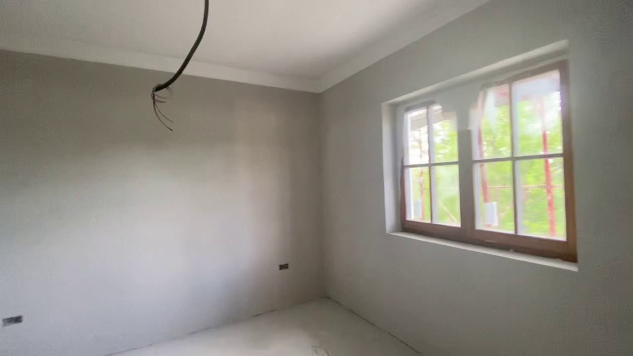 Zugrăvit profesional cu ajutorul Pompei Visoli !