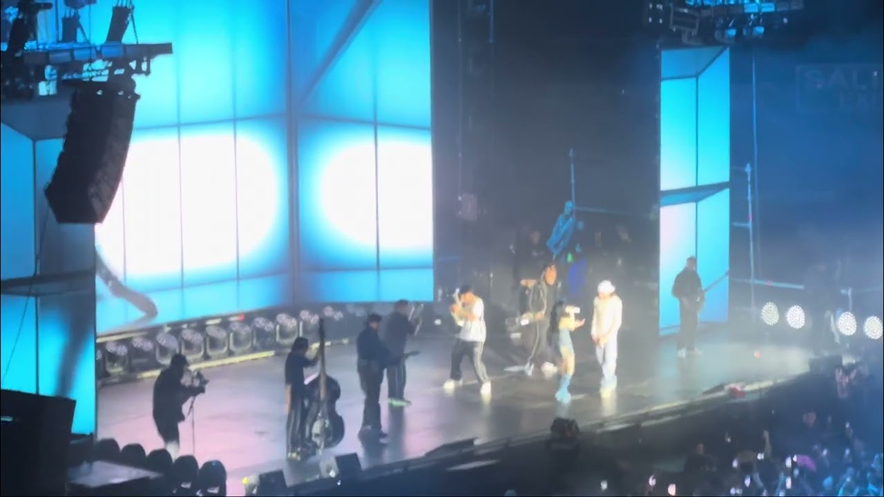 Nicki Nicole aparece en el concierto de Peso Pluma - Por las Noches