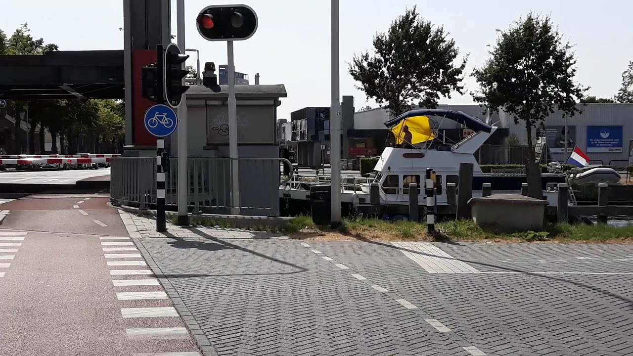 Most zwodzony innego typu-Tilburg