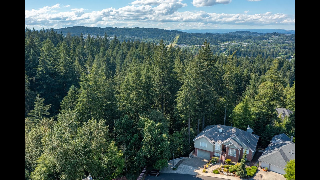 13739 SW Lauren Ln, Tigard, OR 97223