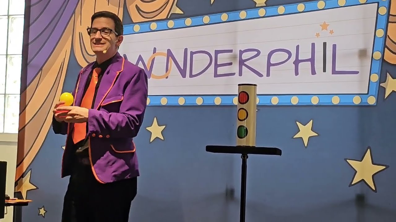 Wonderphil magic show in #Toronto public library