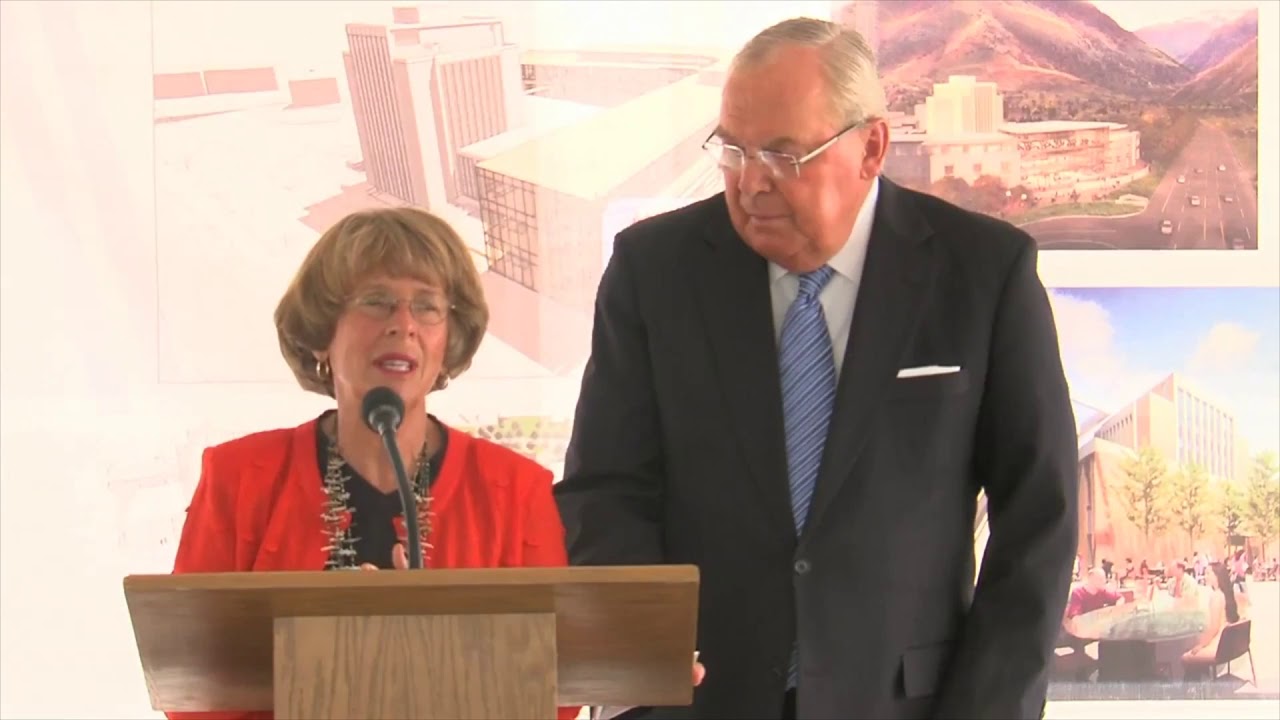2013  Huntsman Hall Groundbreaking Ceremony