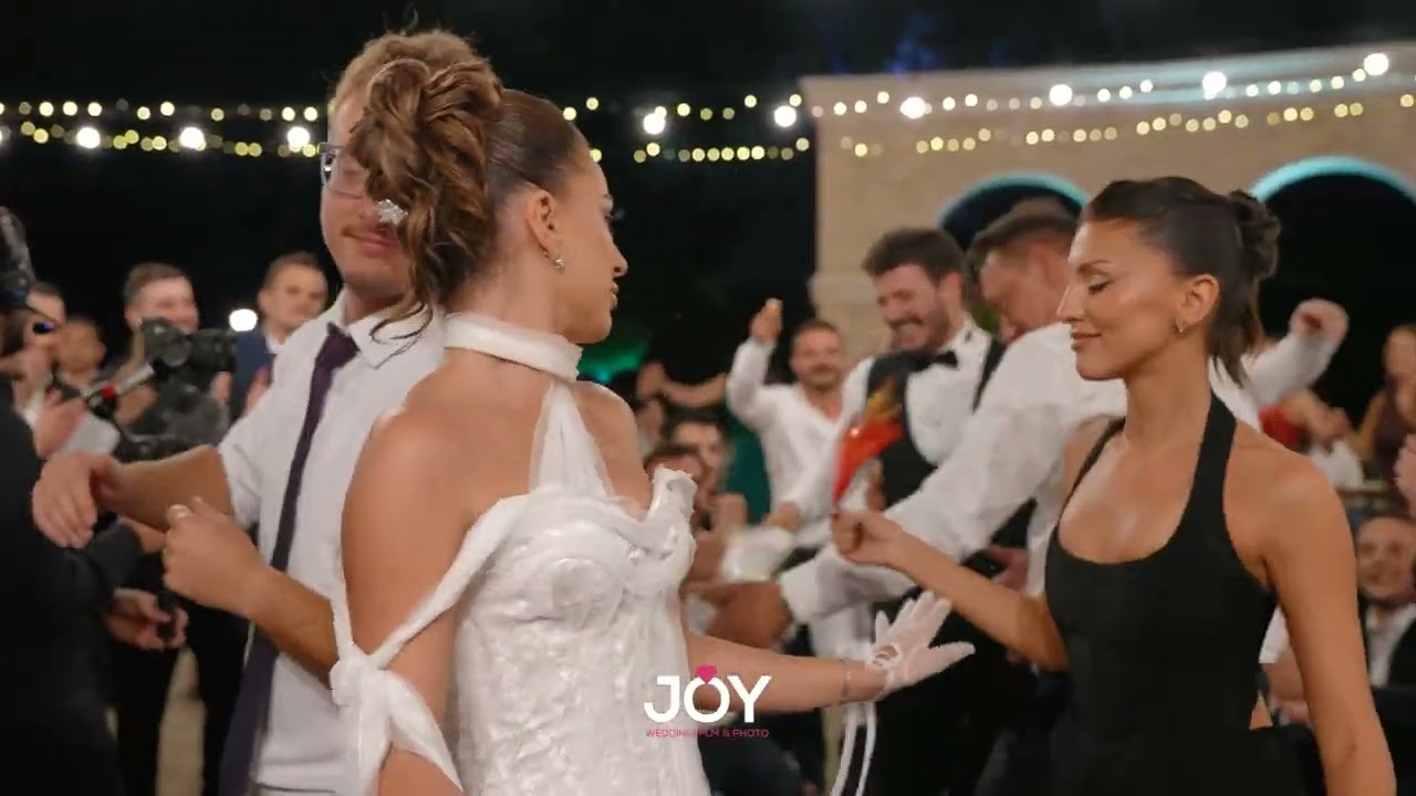 Atmosferë e zjarrtë në dasmën e Fjollës dhe Flamurit 🔥👰‍♀️🤵‍♂️