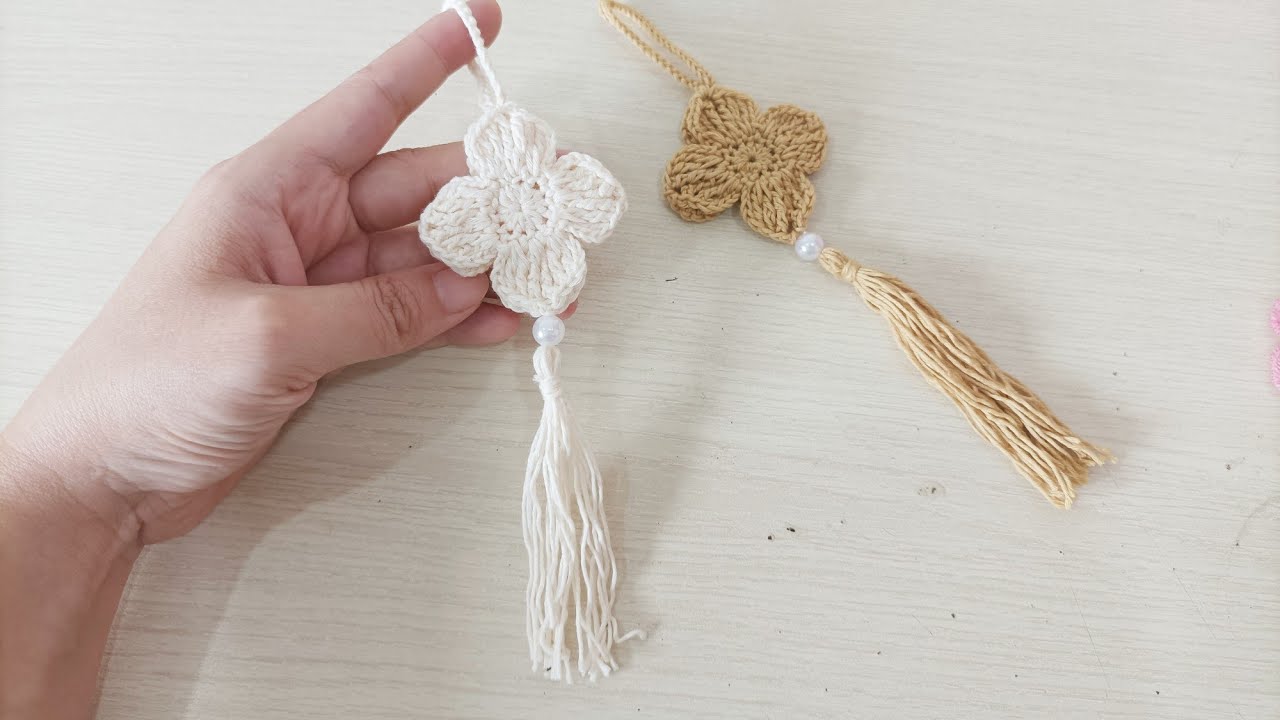 Móc Hoa Trang Trí Bằng Len/ Crochet A Flowers/Móc Len Cơ Bản #32/ Amy Crochet & Craft