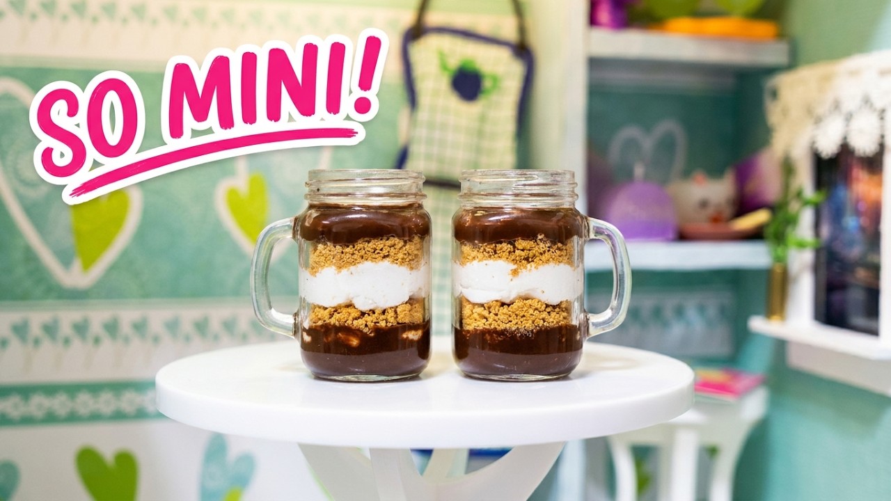 Mini Verse S’mores Night Treats #MiniVerse #MakeItMini #SmoreLove #MiniFood #MiniverseMakeItMini