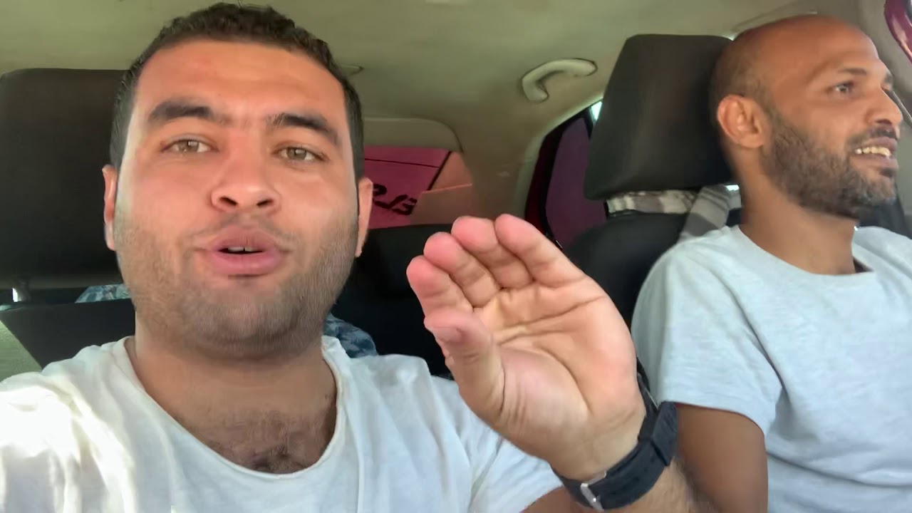 أستكمال فيديو.  سكودا. A4 مع مالكها