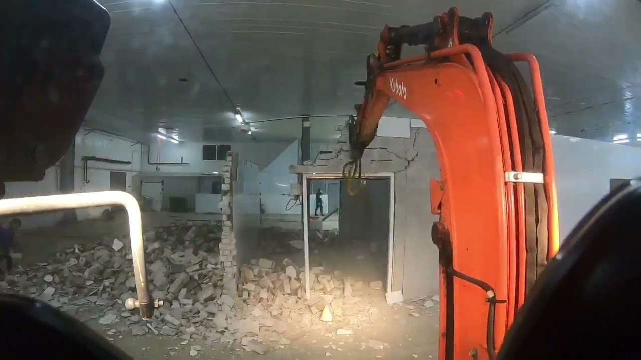 Ломаю помещение в здании | kubota kx 037 | delta fx 5