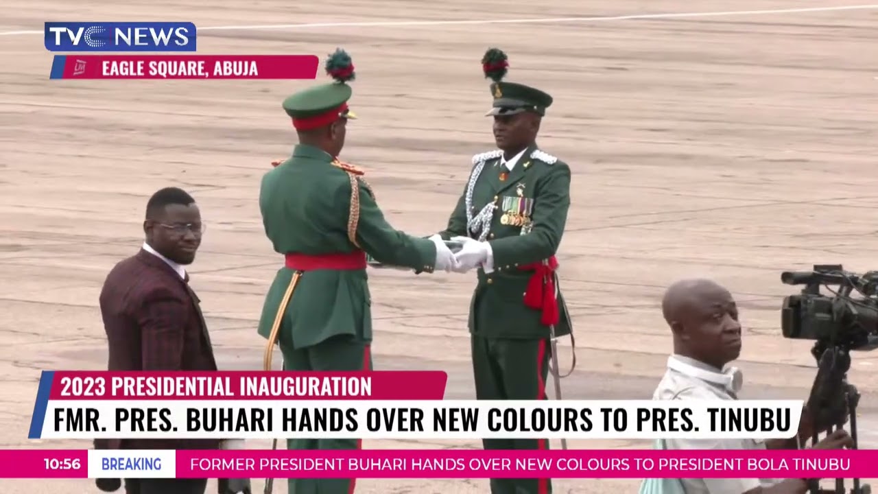 Bola Tinubu Presents New Flag Colours To  Chief of Defence Staff (CDS)