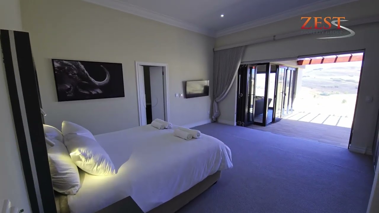 ZH493 - House with Two Stands in Highland Gate  - R14,000,000
