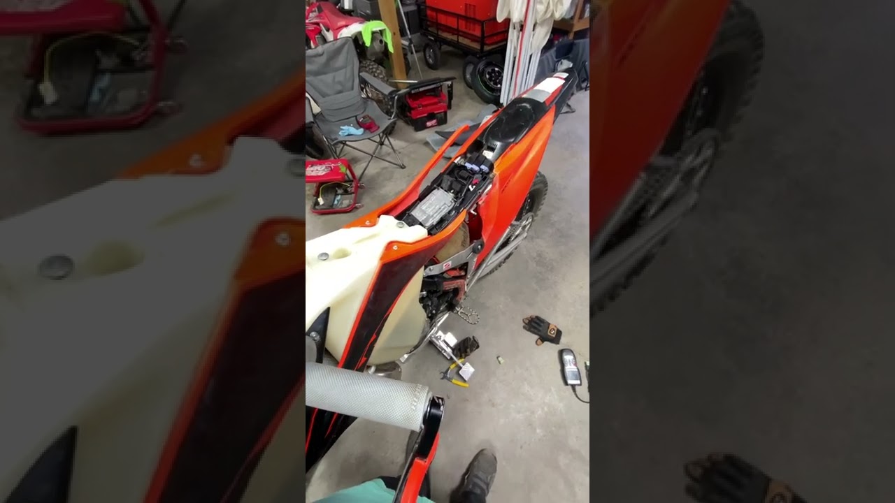 KTM 300 TPI hesitating and cutting out at full throttle