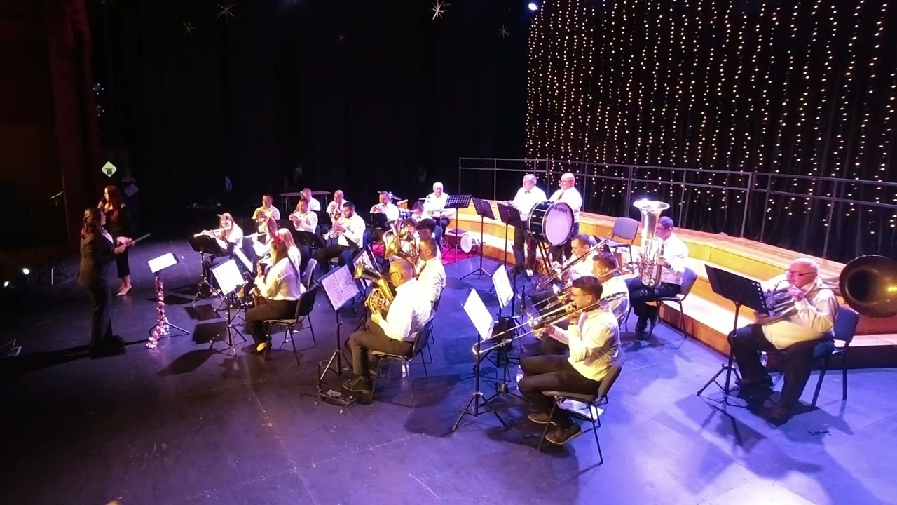 Puhački orkestar Petrovsko-Špoljari -  Sretan Božić svakome feat. Ivona Pavić