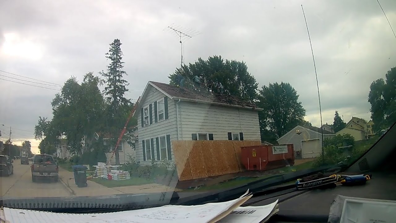 A DAY IN THE LIFE OF A ROOFER!