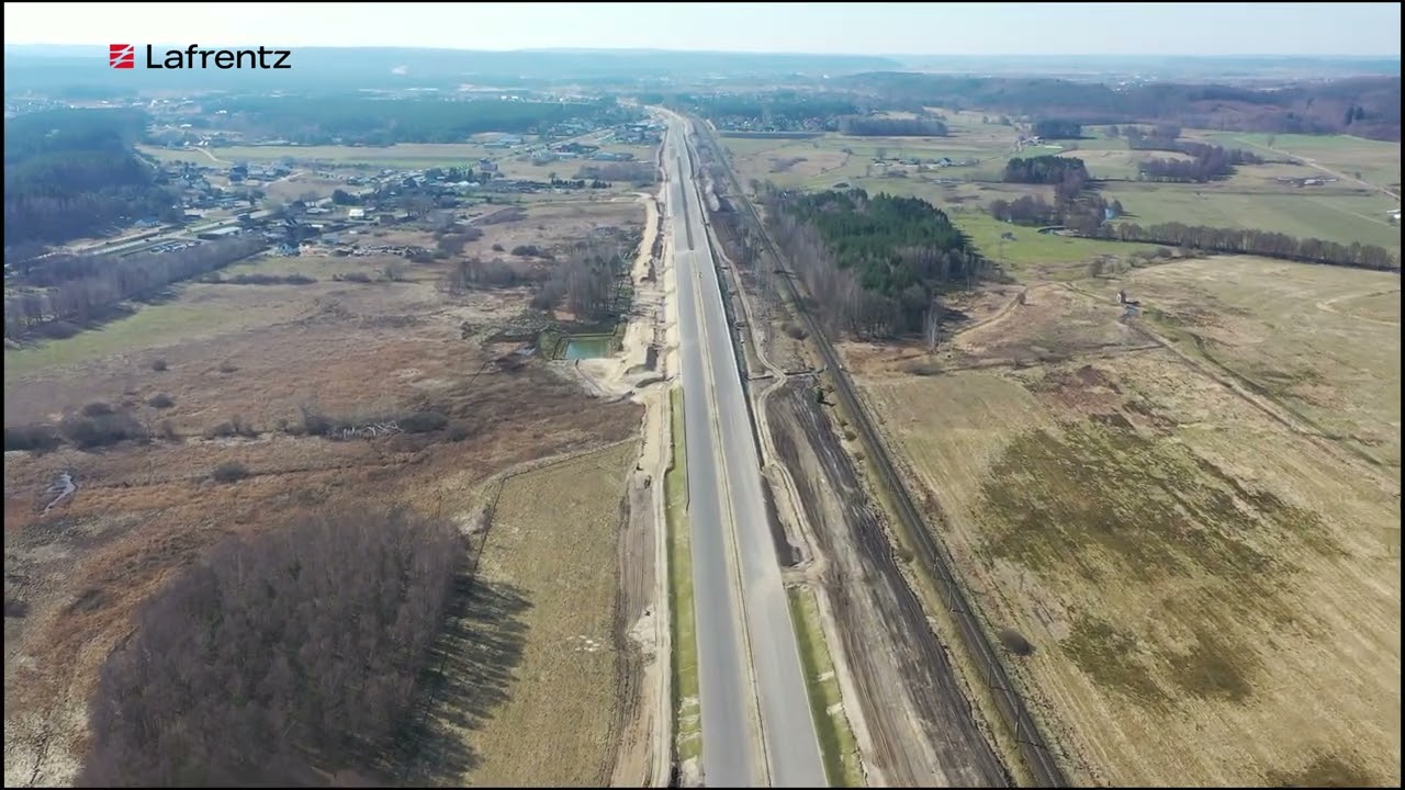 Budowa drogi ekspresowej S6 Zad. 5. odc. Leśnice - Bożepole Wielkie - film z powietrza 03.2025