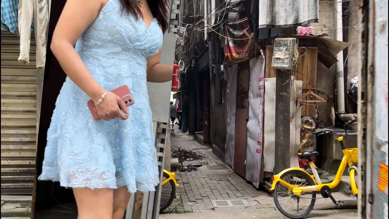 南巷社區。South Lane Community. Streets of Wuhan on Saturday, July 27, 2024.