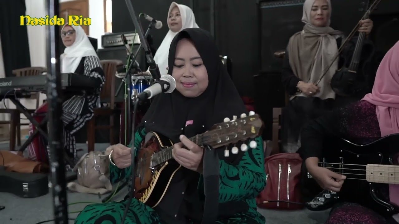 NASIB TERLUNTA-LUNTA HIDUPNYA MENDERITA I HIMBAUAN - NASIDA RIA VOC Hj NURJANNAH #qasidah #nasidaria