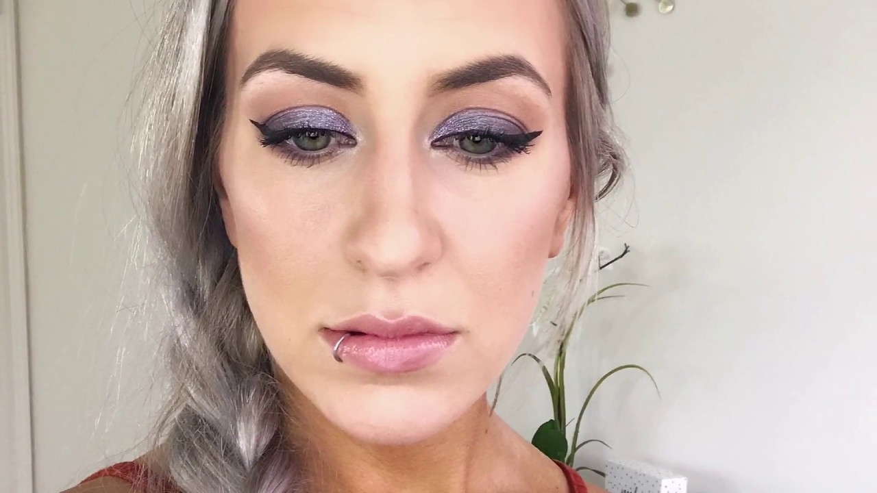 &ldquo;Basic bitch&rdquo; MAC eyeshadow palette tutorial/GRWM!!!