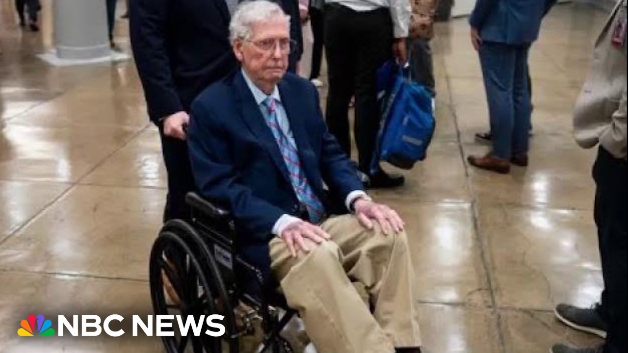 Paramedics responded to a &lsquo;cardiac arrest&rsquo; at Mitch McConnell&rsquo;s home on day of hospitalization