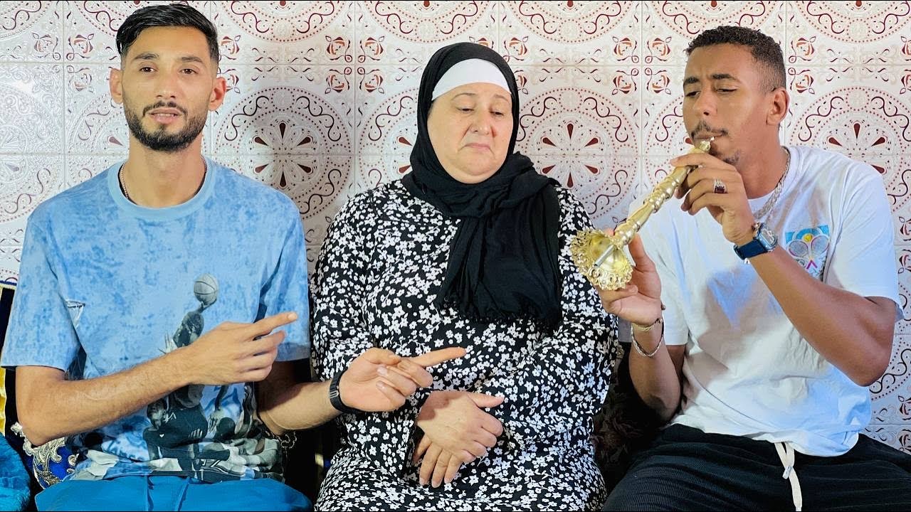 فيلم قصير: بغات منصب على ولد خالتها و تفارقو على ختو😱ولاكن 