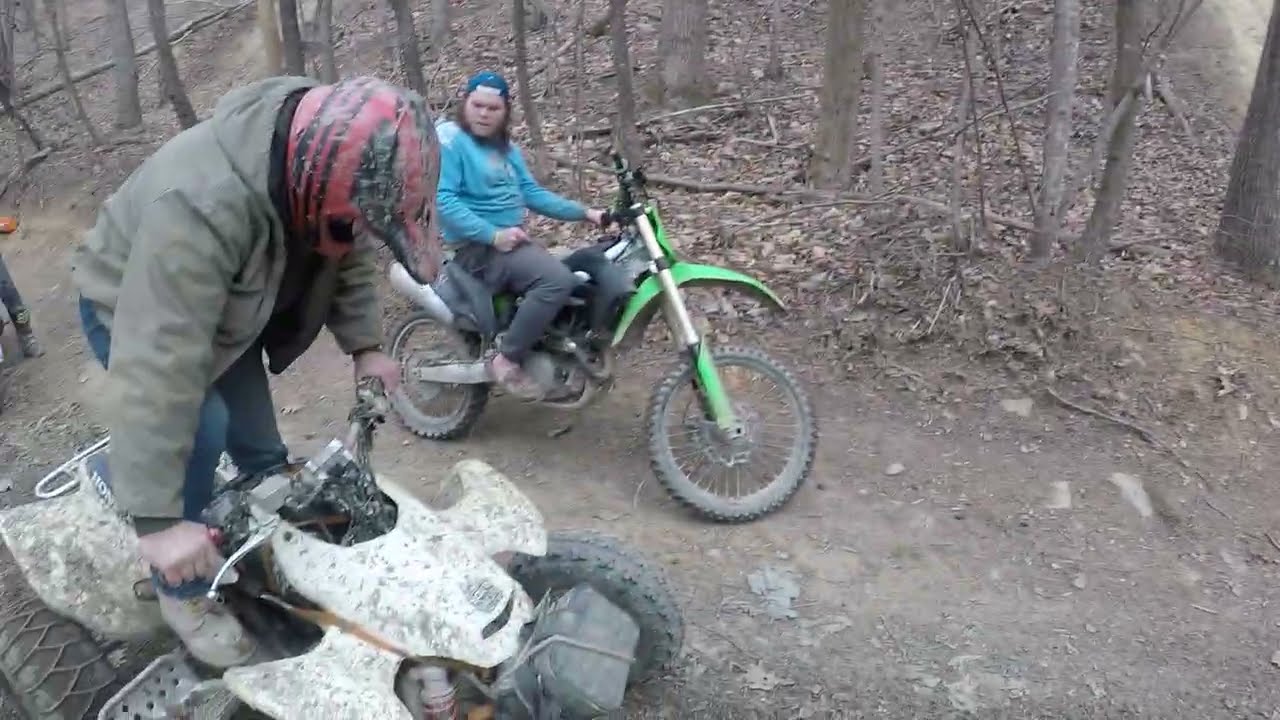Trails and Hills in Corbin, KY (pt2) #hondapowersports #yamaha #ktm #fourstroke #twostroke 