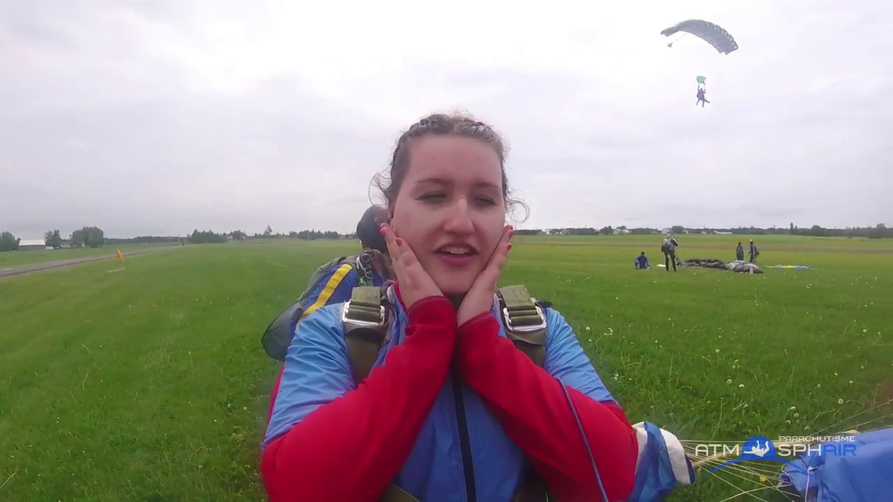 Mon premier saut en parachute! (Parachutisme Atmosphair)
