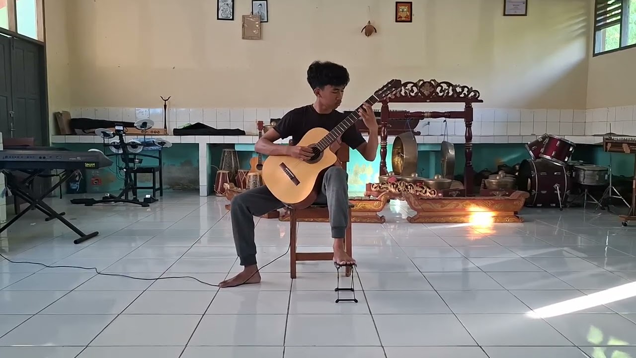 Fingerstyle Gitar (Mojang priangan)