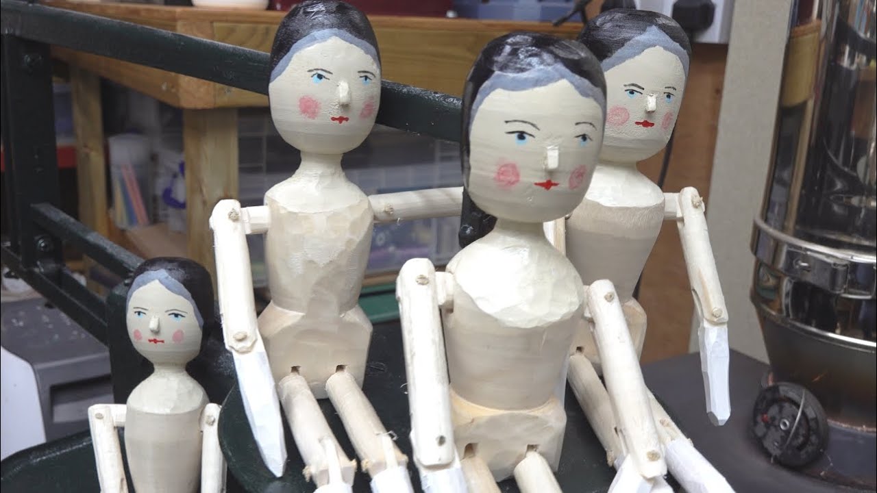 Painting The Handmade Dutch Dolls (Dutch Doll 7)
