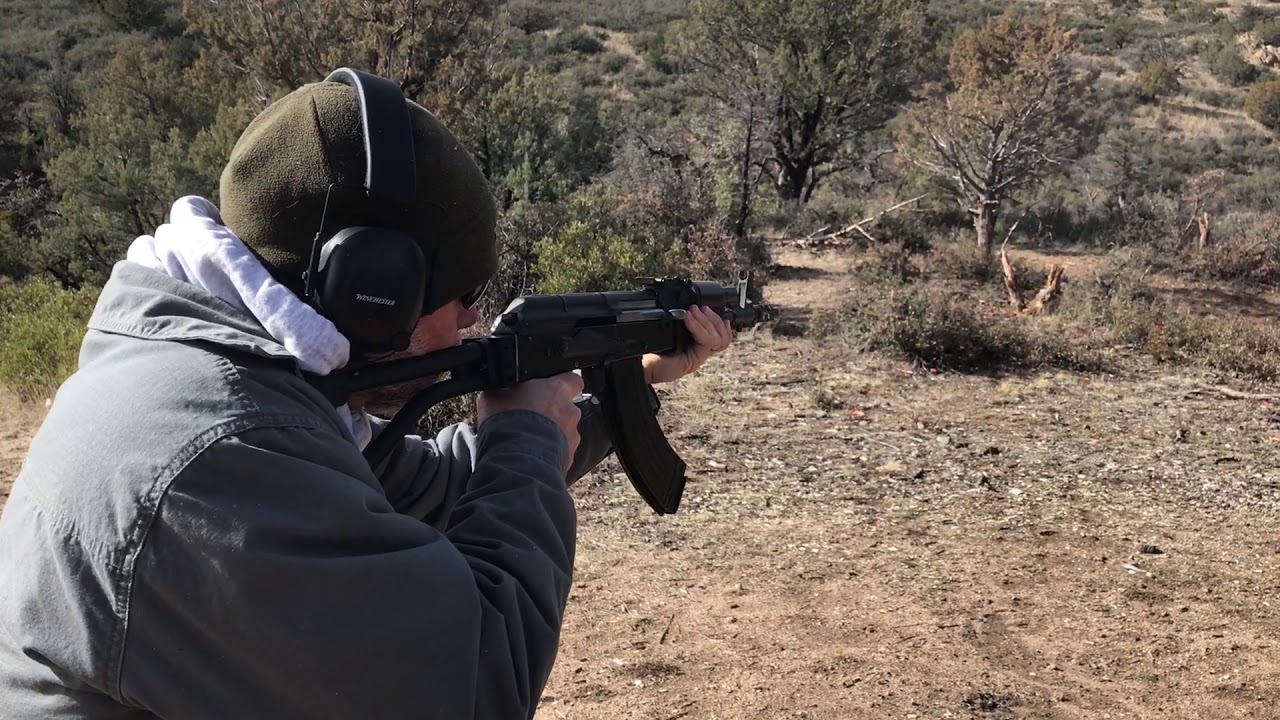 Shooting a Romanian AK47 select fire conversion in 7.62x39mm