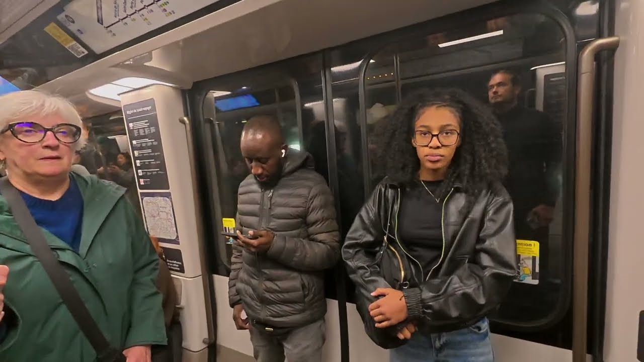 Metro Paris Madeleine to Bercy Line 14 8K