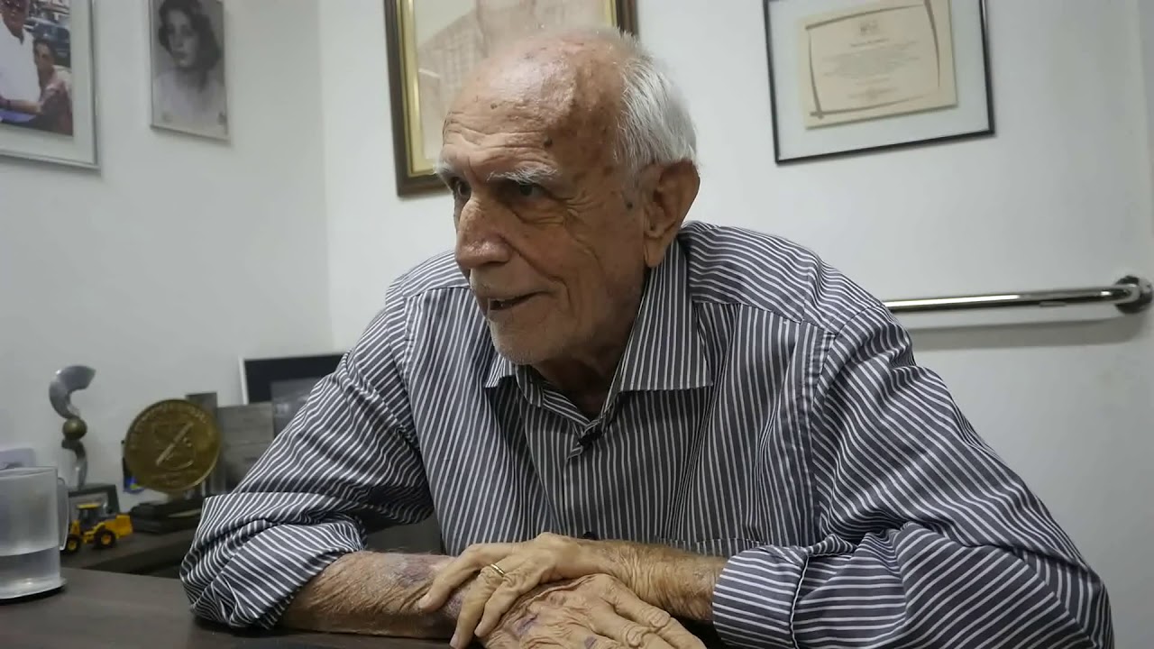 Professor  Joaquim - Paix&atilde;o pela Engenharia