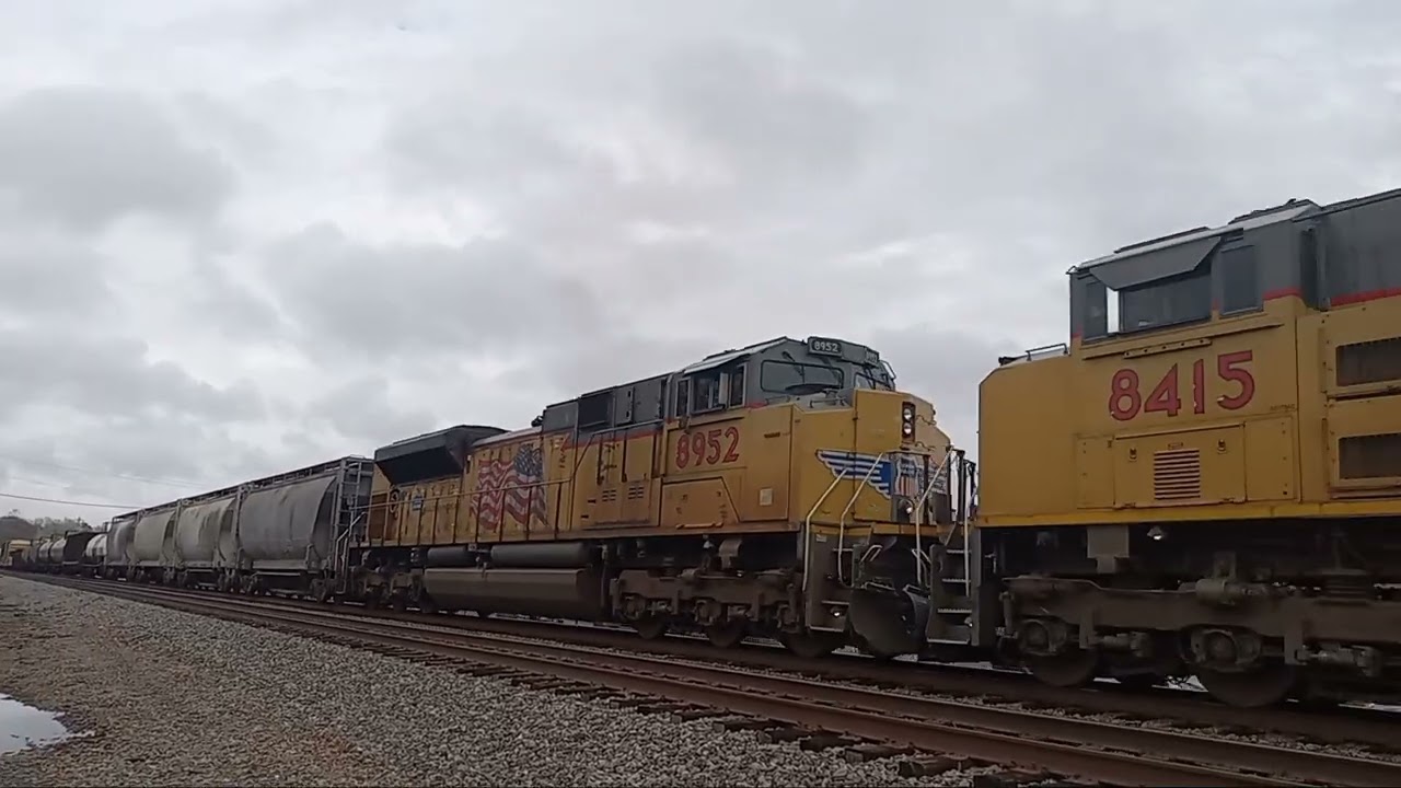 NS154 with Union Pacific EMD SD70ACE's 8952 & 8415 mid dpu's