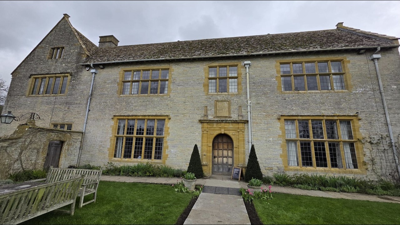 SpacePam Adventures | Side Quests: Lytes Cary Manor