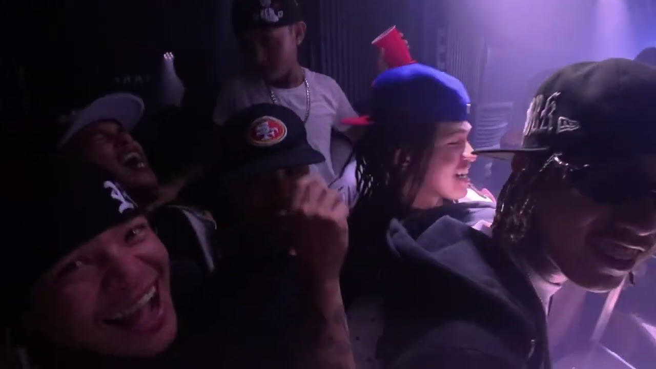 VLOG 004: 322DTQ SOLD OUT SHOW @ VENOM POBLACION (DJRIONPOV)