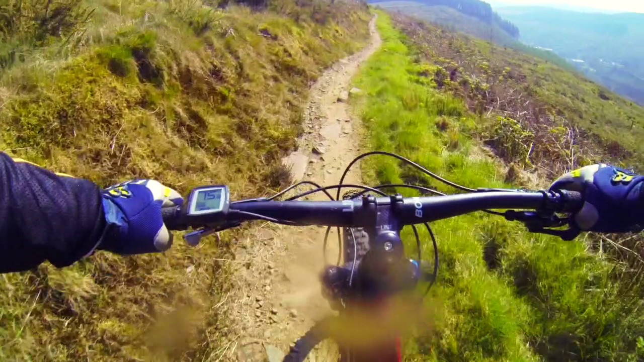 Trek powerfly lt9 v Giant -E 27.5 plus an e bike shootout