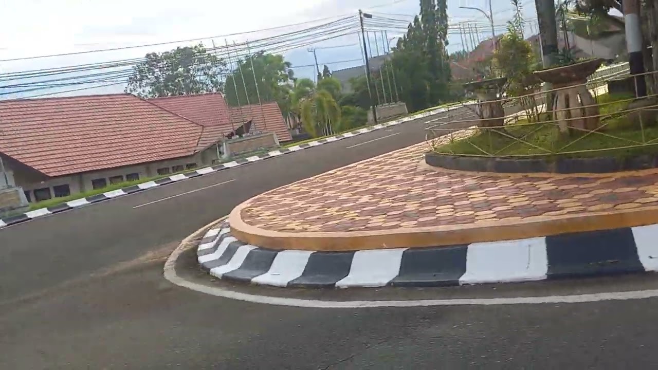 Jalan jalan sore