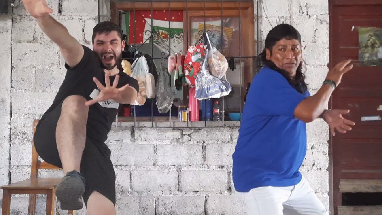 ME FUI A SALTA A TIRAR PASITOS PROHIBIDOS CON EL LÁTIGO