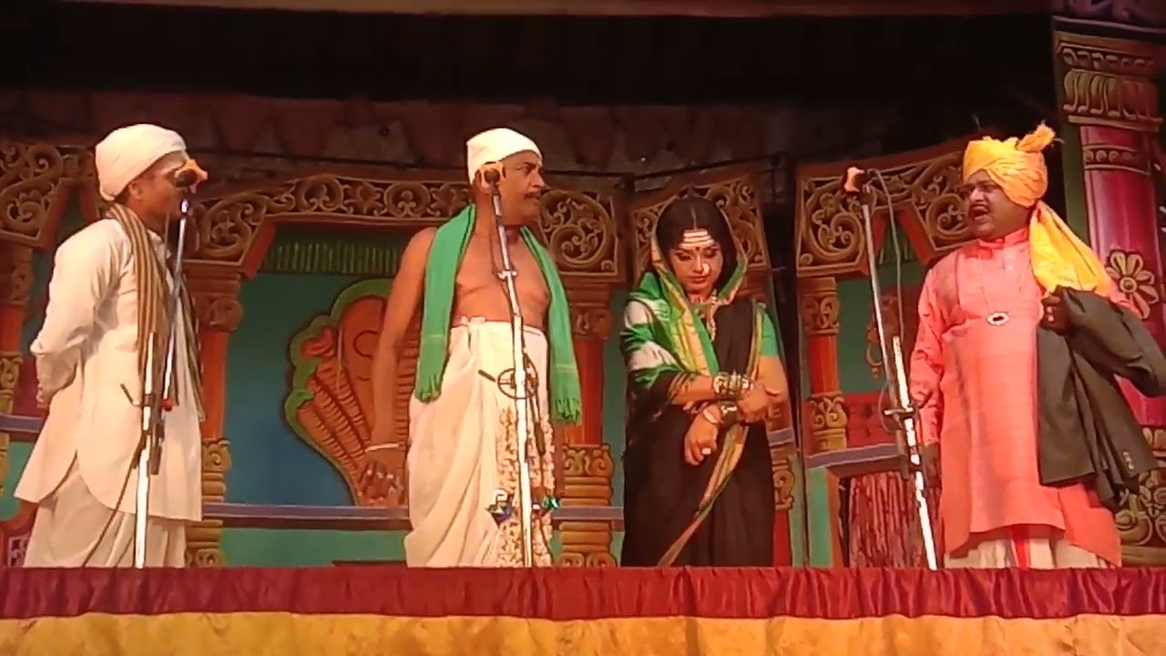 ಹುಣಸಿಹಾಳು ಗ್ರಾಮದಲ್ಲಿ ಮಹಾ ಶಿವಶರಣೆ ಹೇಮರೆಡ್ಡಿ ಮಲ್ಲಮ್ಮನ ನಾಟಕ