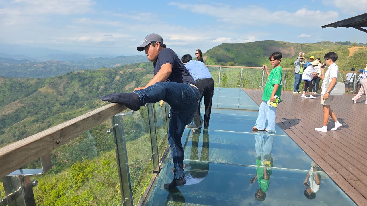 AYAW KO NA SA EARTH