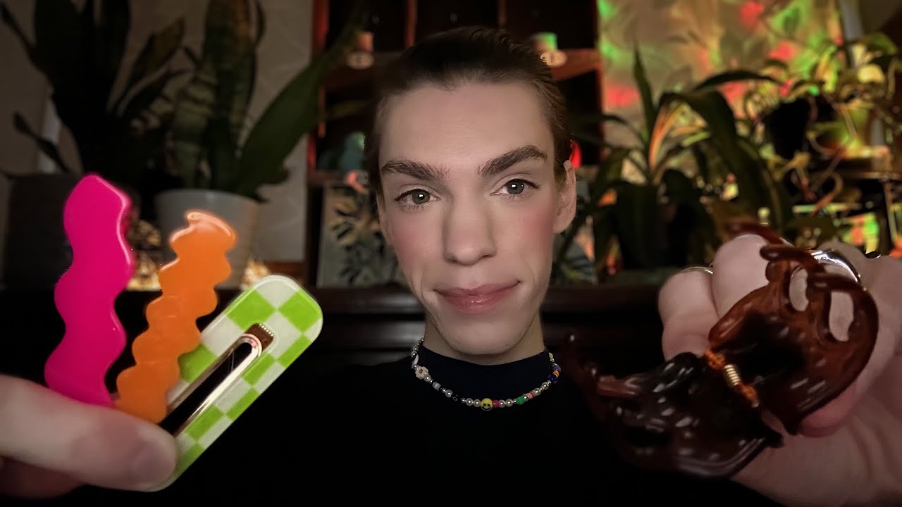 ASMR Hair Clipping 💆🏽‍♀️ * close up personal attention *