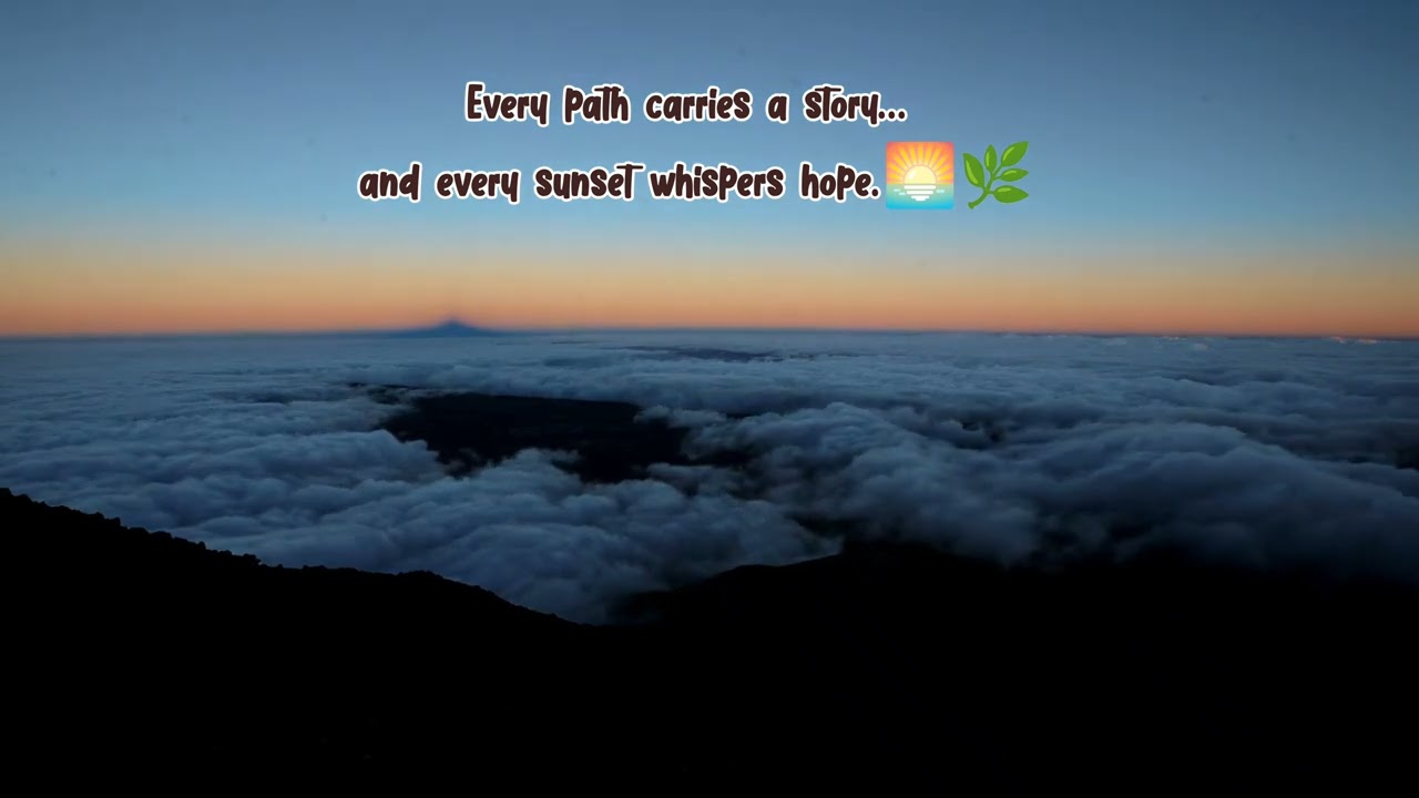 What a beautiful sunset view 🌅🌿 #sunset #mountains #beautyofnature 