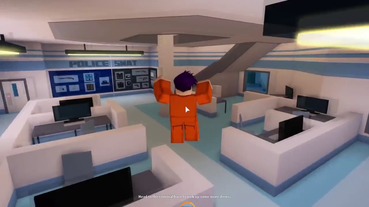 Noob vs Glitcher vs Hacker vs Pro Roblox Jailbreak Edition