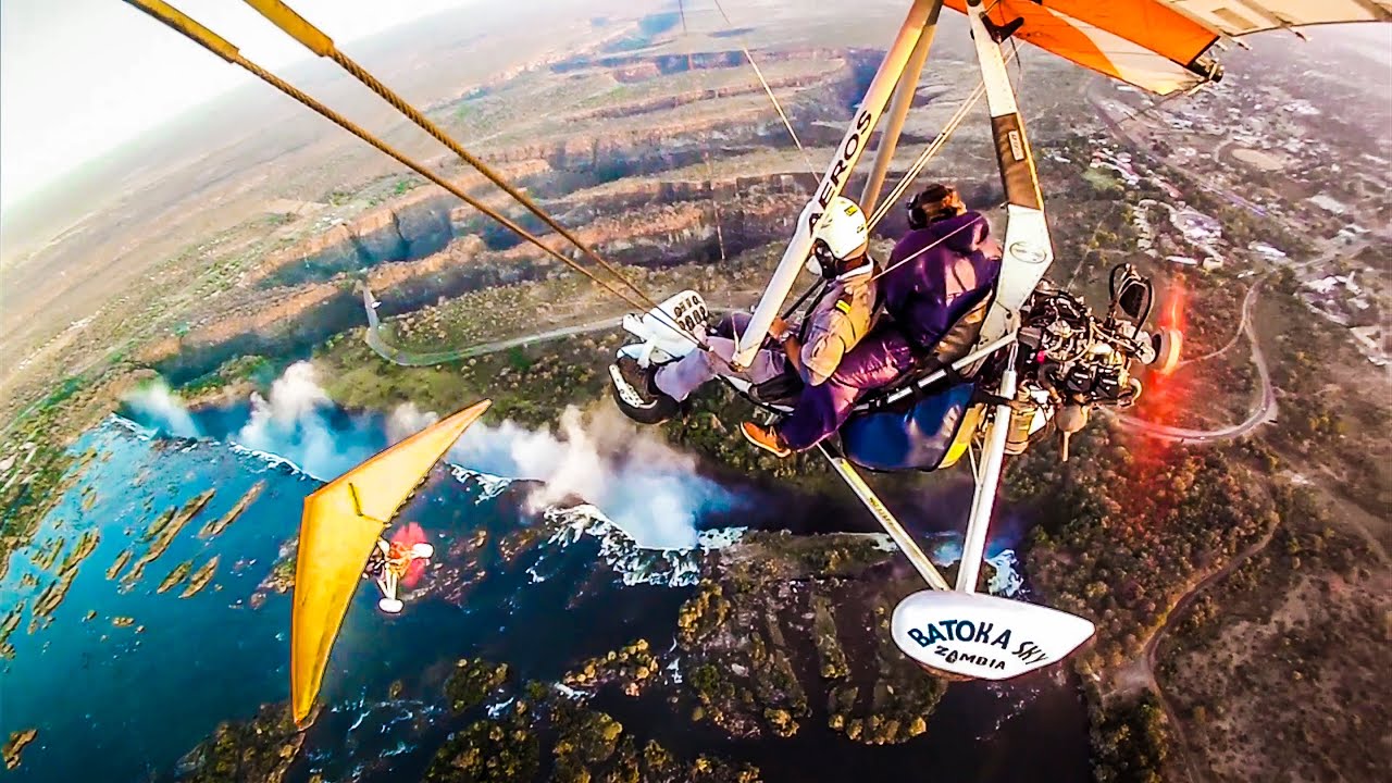 MICROLIGHT OVER VIC FALLS!