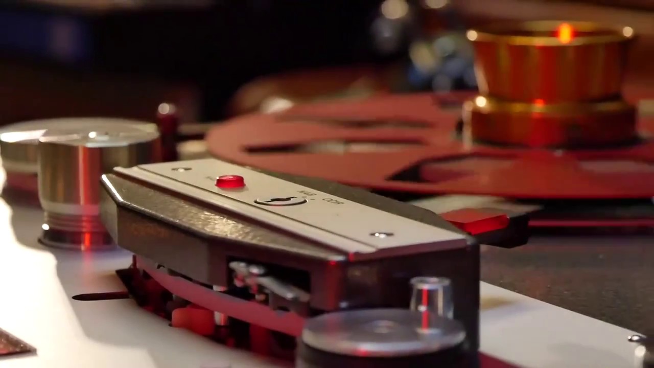 Reel to reel Professionell Audio Tape Recorder Machine  AEG  dk2ndr Telefunken M15a
