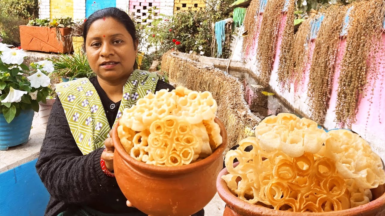 बस थोड़ी सी मेहनत से झटपट बनाए रोज केक #rose cookies #Christmas special rose cookies