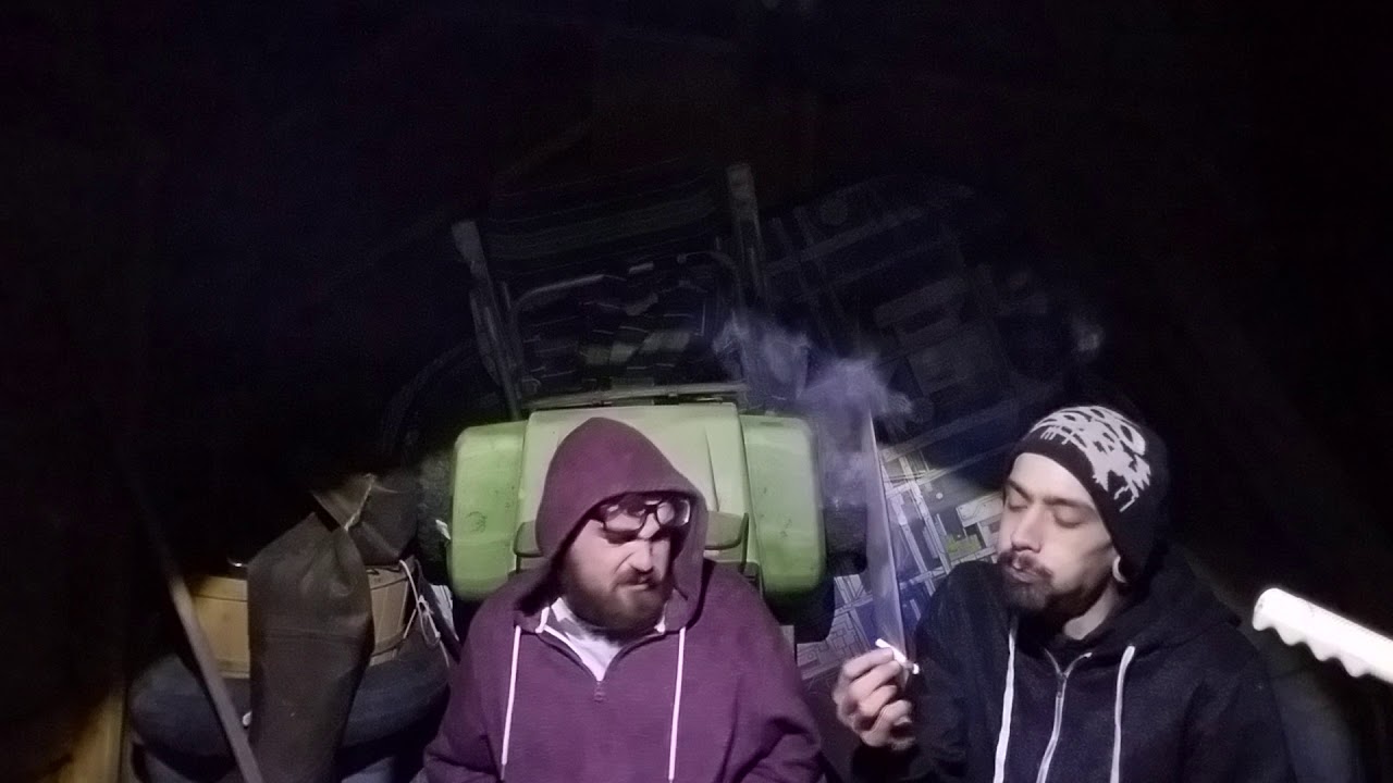 White snoop dogg ft Dave from two college stoners smoke blog  #8